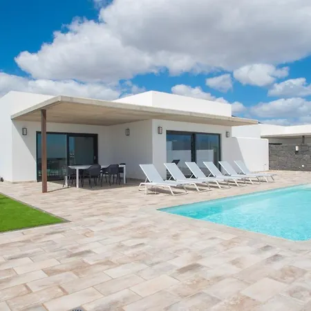 Blancazul Isora * Playa Blanca (Lanzarote)